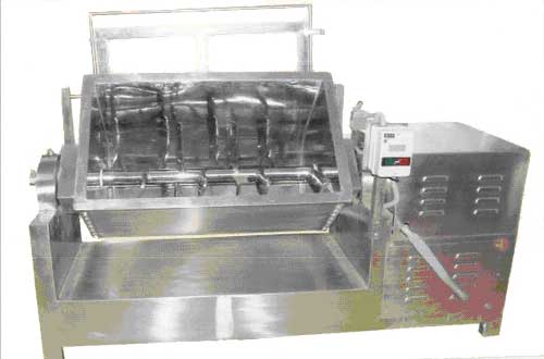 Mass Mixer Machine
