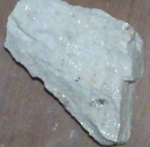 Feldspar Lumps, Packaging Size : 50-1000kg