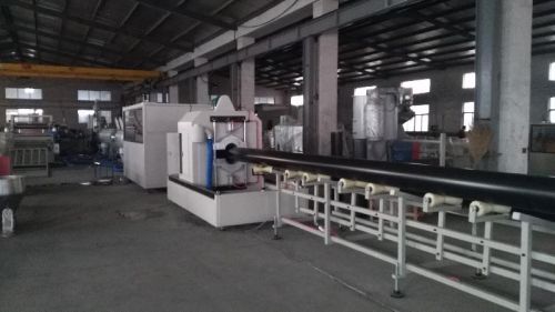 HDPE PE Pipe Making Machine