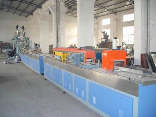 WPC Production Line, Packaging Type : Blue White