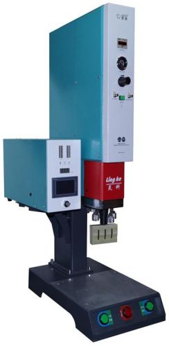 Ultrasonic Plastic Welding Machine