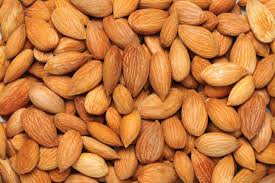 Almond Nuts, Packaging Type : 10kg for Sweets