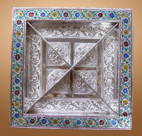 Meenakari Dry Fruit Box, Style : Antique Imitation