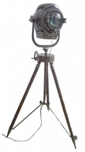 Tripod Spotlights