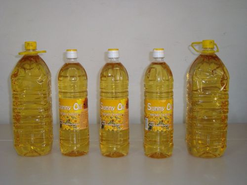 Refined Soybean Oil, Colour Lovibond 5 1/4 : Max 20