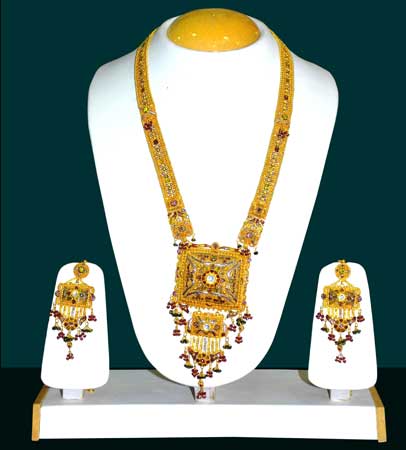 Kundan Jewelry Set