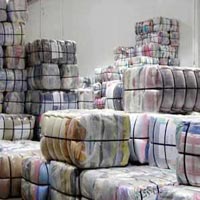 Cotton Cloth Whiper Bales, For Agriculture, Filling Material, Yarn Making, Purity : 99% Purity