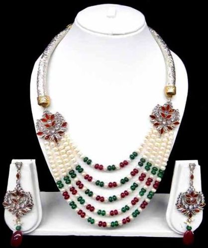 Dion Two Side Pendent Pearl Mala Set