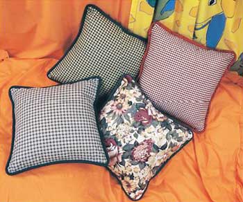 Cushion covers, Pattern : Plain