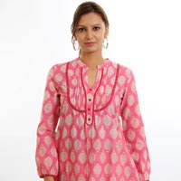 Checked Short Cotton Kurtis, Style : A Line, Achkan, Casual