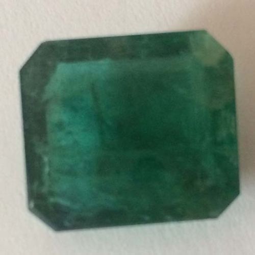 Natural Emerald Stone