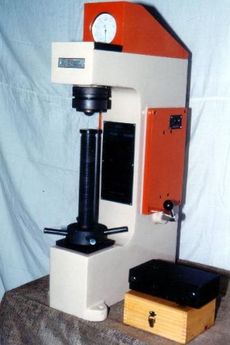 Rockwell Cum Brinell Hardness Testing Machine