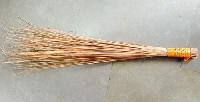Plain Coconut Broom Stick, Packaging Type : Brown, Length : 120cm