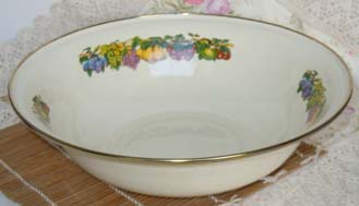 Enamel Serving Bowls