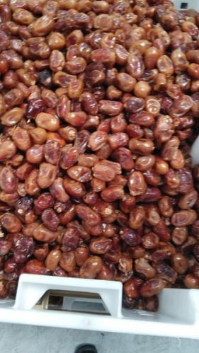 Khalas Dates