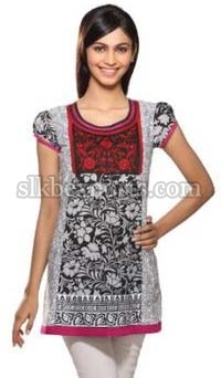 Ladies Short Kurtis