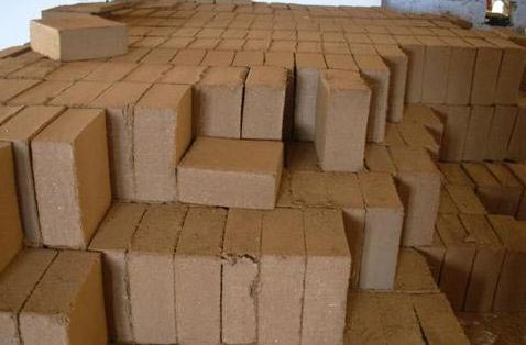Coir pith blocks, Material : Coir Pith