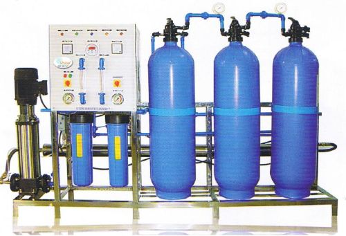 Alumnium Reverse Osmosis Plants, For Industrial, Capacity : 1-100L, 100-1000L