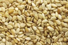 Sesame seeds, Usage/Application : Use In Cooking and Making Oil Oil