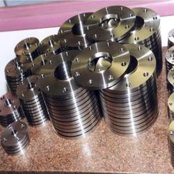 Stainless Steel Pipe Flanges, Size : 0-1 Inch, 1-5 Inch, 5-10 Inch, 10-20 Inch, 20-30 Inch, >30 Inch