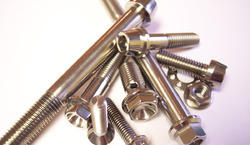 Titanium Fasteners Gr2 / Gr5