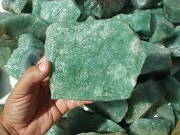 Deoli Green Quartz Lumps