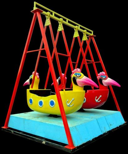 Amusement Duck Swing, Model Number : 12 Person Capacity