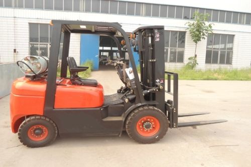 Gas Forklift Truck, Brand Name : HANTANG