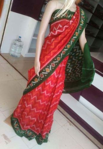 Pochampally Ikkath Cotton Saree.