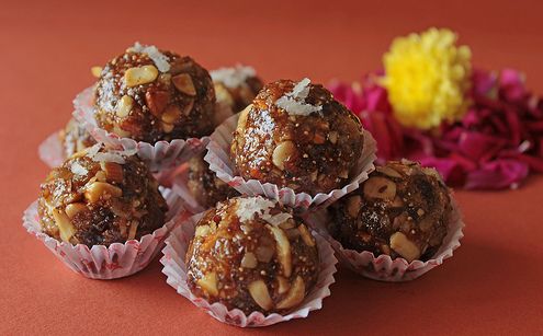 Dry Fruit Ladoo