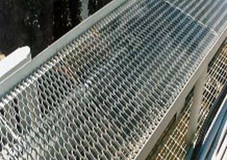 Raised Mild Steel Expanded Walkway Wire Mesh