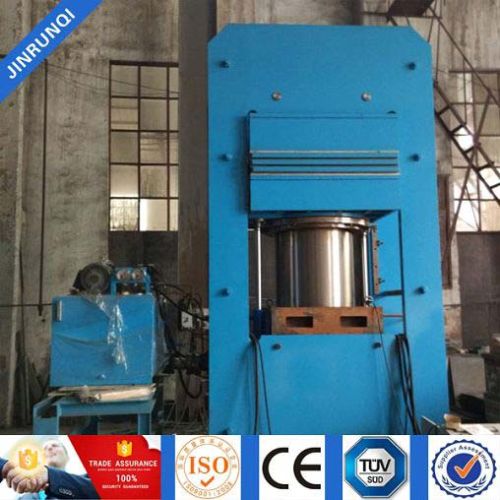 Solid Tyre Curing Vulcanizing Press Machine
