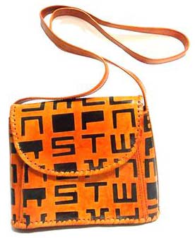 Handmade Leather Bags, For Collage Use, Office Use, Travel Use, Size : 10x10inches, 12x10nches, 12x12nches