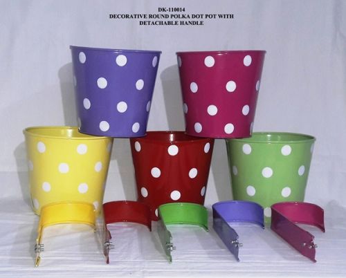 Round Pot With Detachable Handle