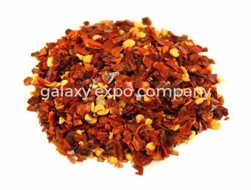 Common Crushed Chilli, For Cooking, Packaging Type : Loose, Paper Box, Plastic Packet