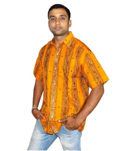 Soulify Maroon Cotton Sambalpuri Shirt, Size : 42