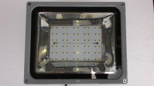 30W IP65 LED Flood Lights, Certification : ISO 9001-2008 (KDACQ201609044)