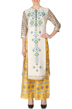 Ladies Embroidered Kurti