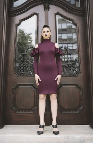 Rose Oil, Cultivation Type : Organic