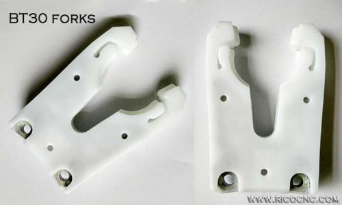 White Plastic BT 30 Tool Changer Holder Clips For BT30 ATC Toolchanger