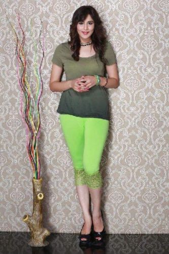 Ladies leggings, Technics : Machine Made