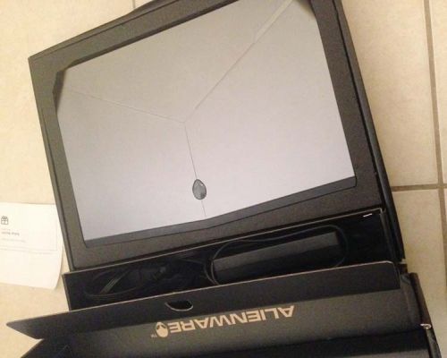 Alienware Laptops, Screen Size : 15.6inch