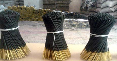 Herbal Mix Powder Raw Incense Sticks, Color : Black for Worship