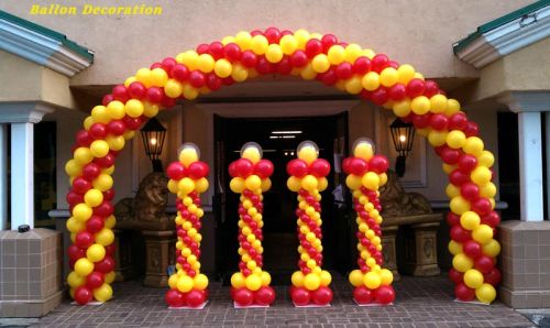 Balloon decoration services