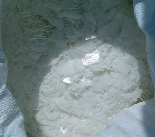 Caustic soda flakes, Appearance : white Flakes