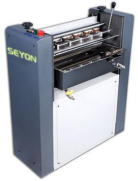 Sherdmax Machinery Glue Pasting Machine