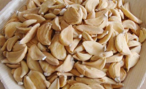 Dehydrated Garlic Cloves