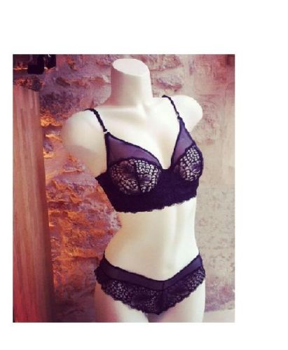 Half Body Fiber Bra Mannequins, For Fashion Display, Showroom Use, Style : Standing