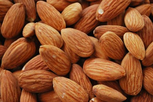 Almond, Packaging Type : retail bag, Shelf Life : 365 days