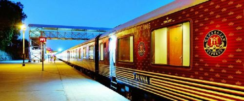 Luxury Train Holiday Of India Book Online Honestrips